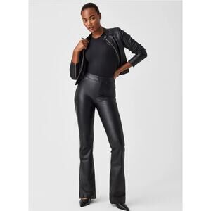 Spanx Leather Like Flare Pant XL